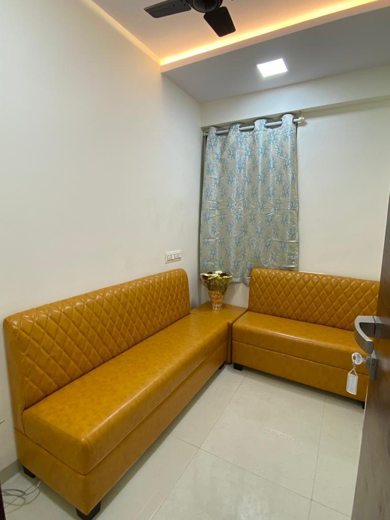 Doctors lounge gallery